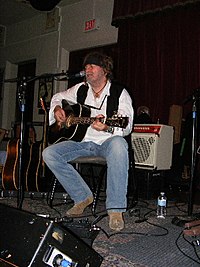 Hubbard performing in 2009 Ray Wylie Hubbard.jpg
