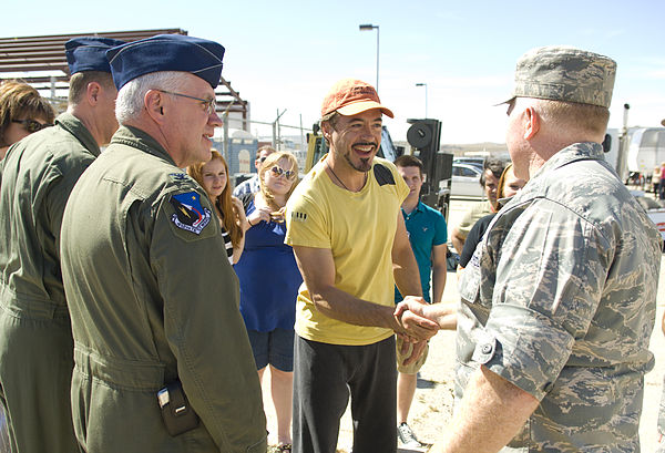 Robert Downey Jr. shakes hands with Col. Jerry Gandy, commander of the 95th Air Base Wing during the filming of Iron Man 2 at Edwards Air Force Base