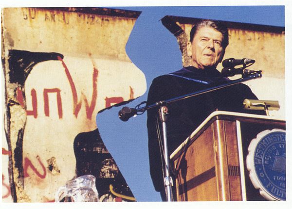 Ronald Reagan lecturing at Westminster College