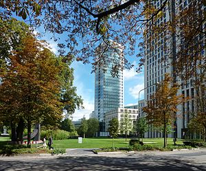 Rothschildpark-Sued-2010-Frankfurt-Park-Tower-FFM.jpg