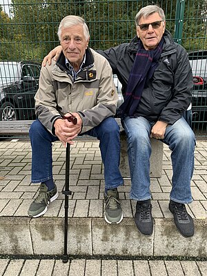 Fußballspieler, 1938 Toni Schumacher: Laufbahn, Erfolge, Literatur