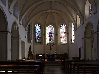 Choir with windows from the nave Selm Monument 22 Stephanus Bork Chorraum 8211.jpg