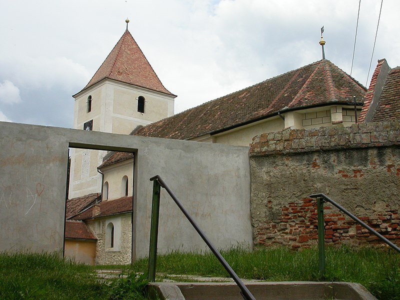 File:Sibiu Biserica evanghelica Gusterita (12).JPG