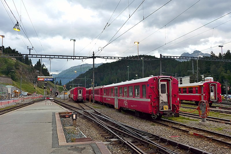 File:St. Moritz train station, 2014 (03).JPG