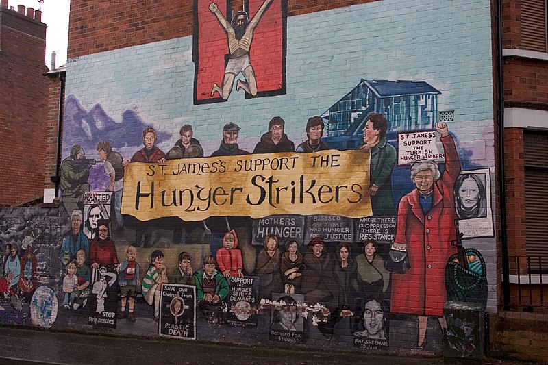 File:St James's support the hunger strikers.jpg