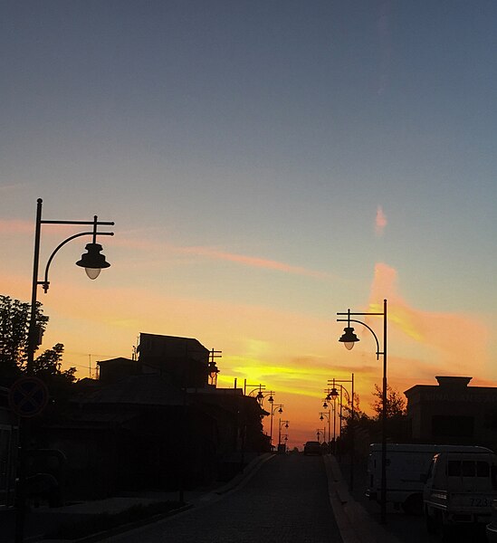 File:Sunset Gyumri.jpg