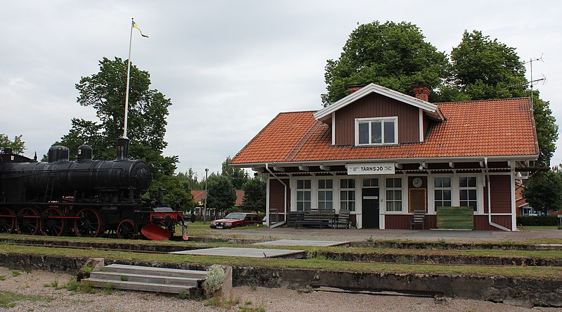 File:Tärnsjö station 2012b.JPG