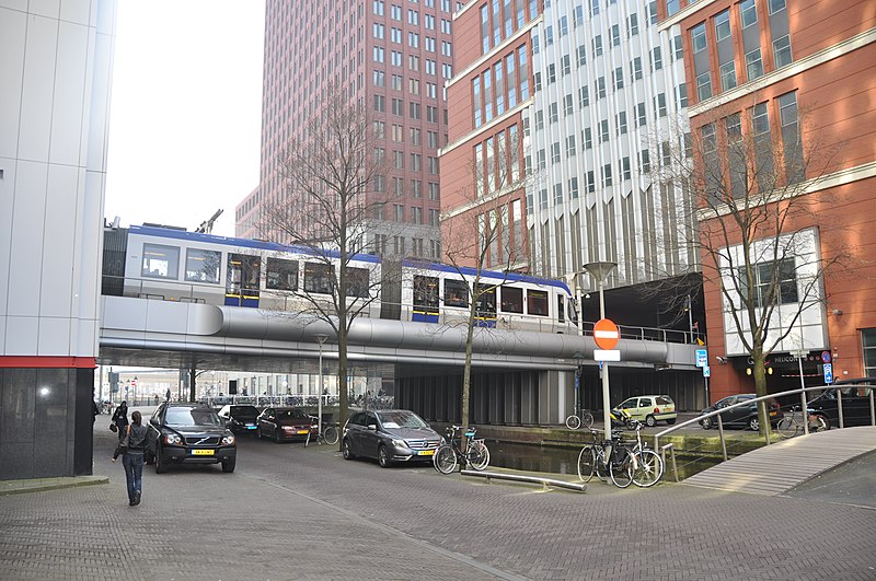 File:The Hague Bridge DSB 362 Trambrug (03).JPG