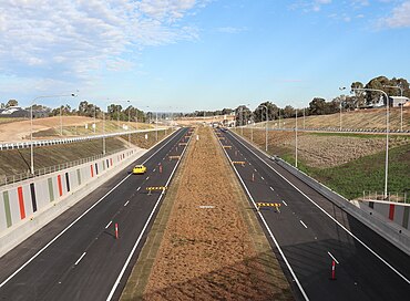 The Northern Road looking south at Bringelly Road interchange.jpg