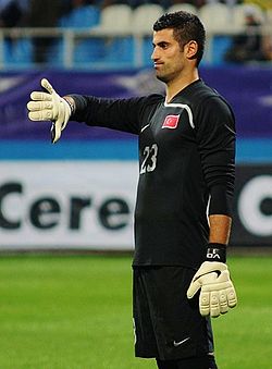 Volkan Demirel Törökország válogatottjában 2015-ben