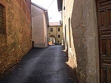 File:Vicolo_Magnoni.jpg