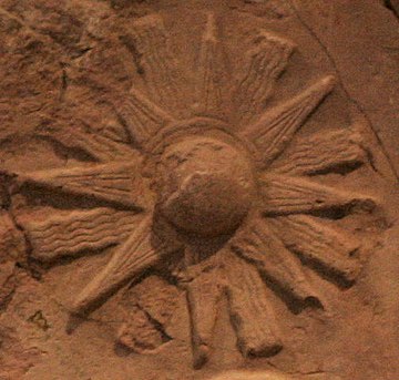 File:Victory stele of Naram Sin 9071 Star-sun-glyph.jpg