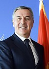 Milo Đukanović montenegrói miniszterelnök látogatása az EB-ben (cropped).jpg