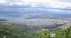 Volos view from Pelion (cropped).JPG