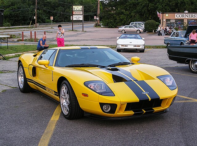 Warwick_(Rhode_Island,_USA),_Ford_GT_--_2006_--_1