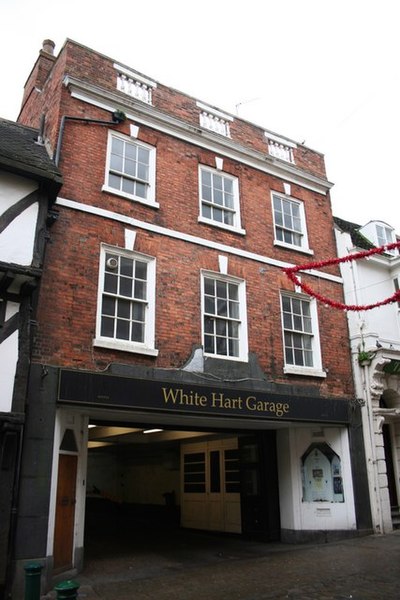 File:White Hart Garage - geograph.org.uk - 306340.jpg