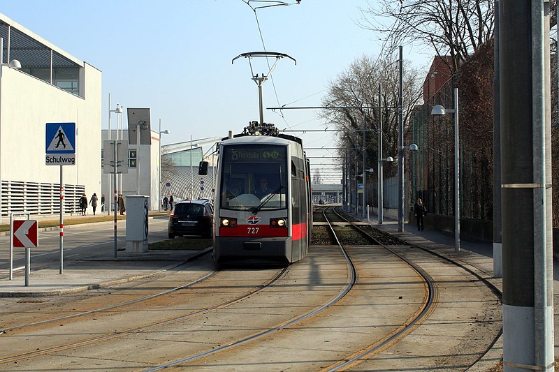 File:Wien-wiener-linien-sl-25-1004024.jpg