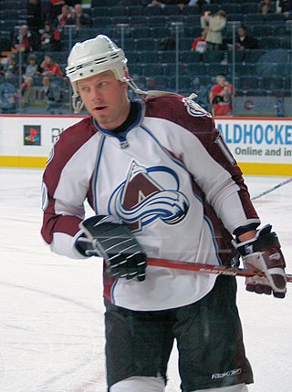 <span class="mw-page-title-main">Wyatt Smith</span> American ice hockey player