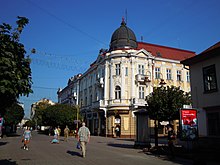 A part of vulytsia Nezalezhnosti (Independence Street) - so-called 'Stometrivka'