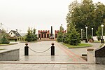 Миниатюра для Файл:Иславское могила воинов Московская область.jpg
