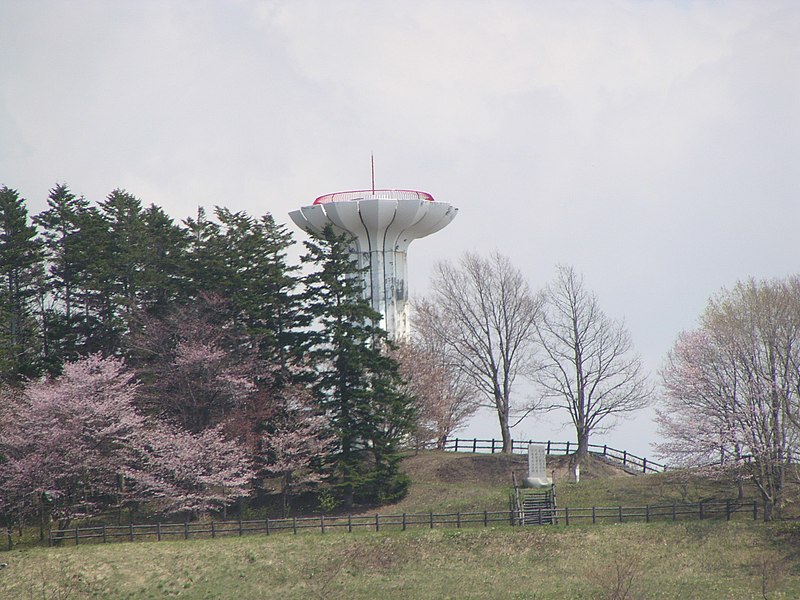 File:達布山展望台 西側から - panoramio.jpg