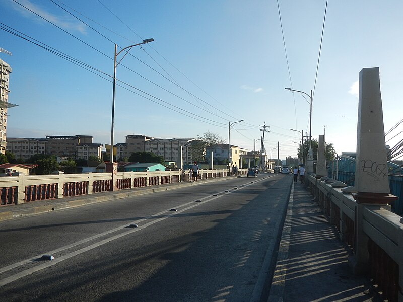 File:09933jfSan Joaquin Maynilad Pipelines Bambang Bridge Pasig City Riverfvf 14.jpg