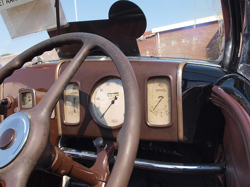 File:1938 Ford C10 photo-8.JPG