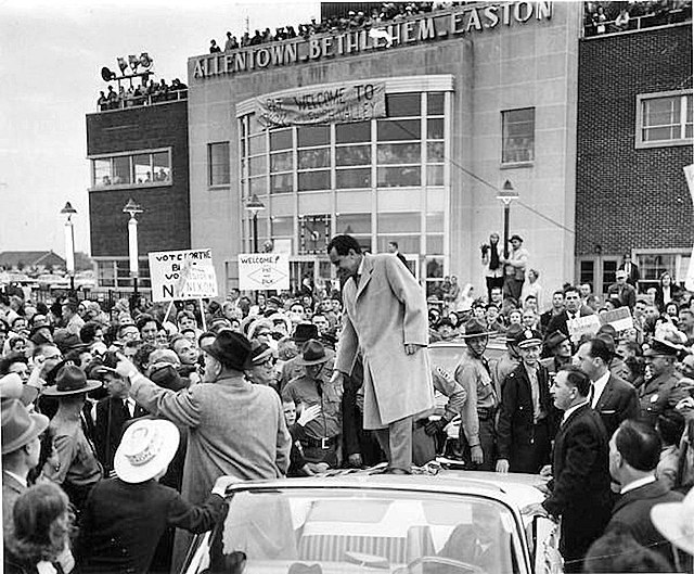 Richard Nixon at the airport during the 1960 presidential campaign