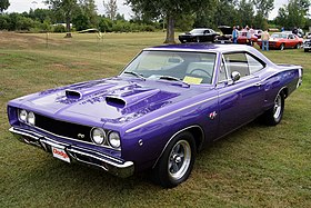 1968 Dodge Coronet R T (9678139678) (обрезанный) .jpg