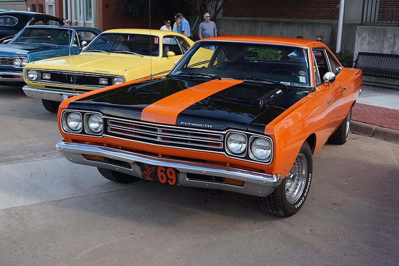 File:1969 Plymouth Roadrunner (29664158922).jpg