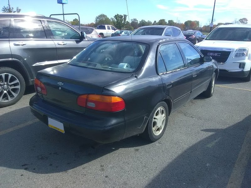 File:1998 Chevrolet Prizm 2.jpg