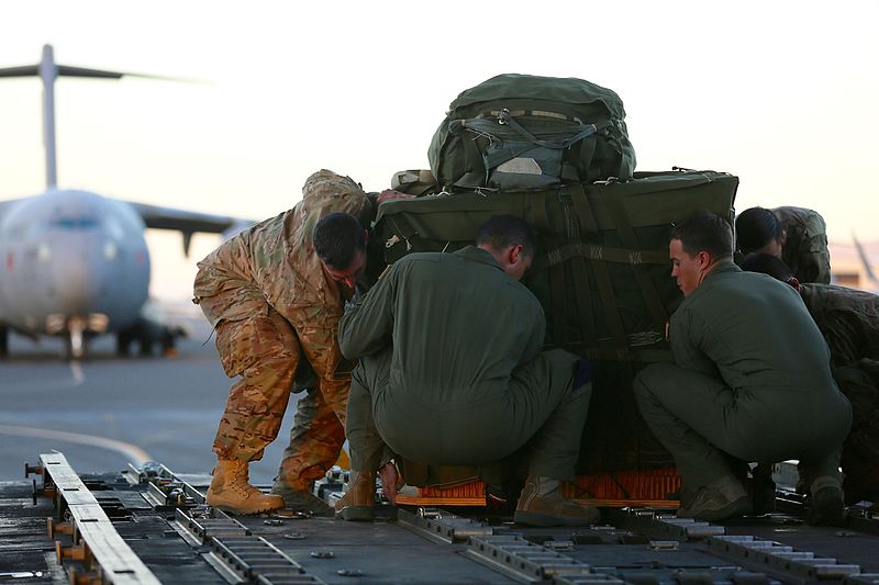 File:25th Infantry Division partners with 535th Airlift Squadron 161103-A-CH123-006.jpg