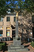 Market cross