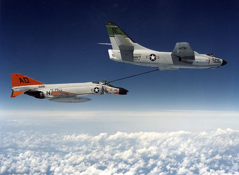 File:A3D-2 refueling F4H-1F during Project LANA 1961.jpeg