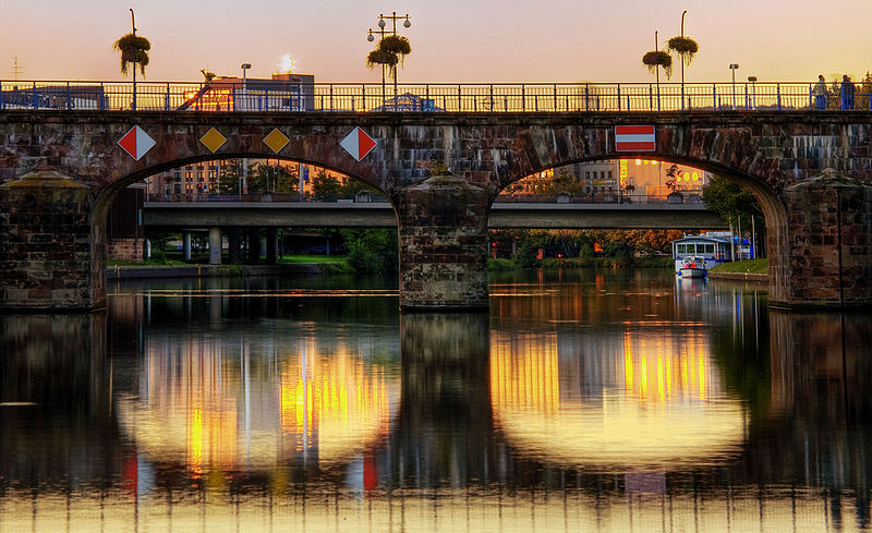 File:Alte Brücke (2047494423).jpg