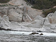 Anciennes carrières de marbre d'Aliki