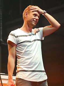Ван Бюрен выступает на шоу Armin Only Embrace в Киеве, 2017 