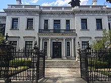 Armstrong House, the former home of Bouhan Falligant LLP. The firm moved to One West Park Avenue in 2017