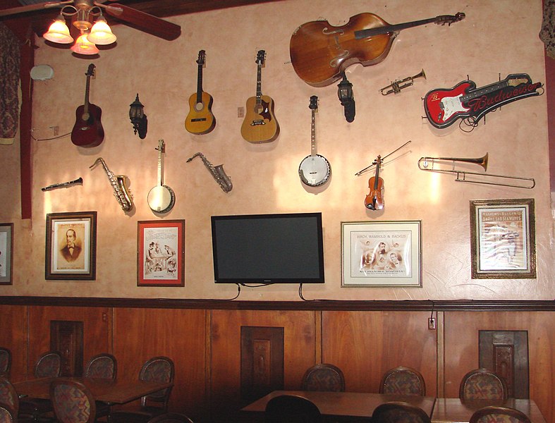 File:Bar, Diamond Jim's, Instrument Wall, MCCC 7-12 (7645000600).jpg