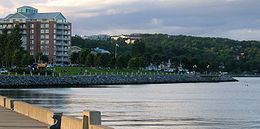 Desarrollo frente al mar en Bedford, NS en la punta de la cuenca de Bedford