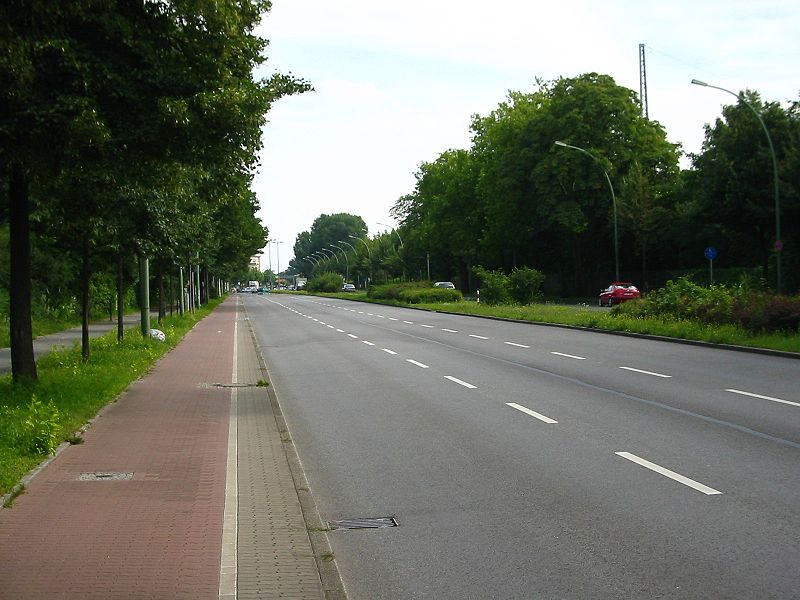 File:Berlin Adlergestell - from Neltestraße to south.jpg