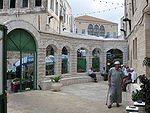 חצר הכניסה למסגד