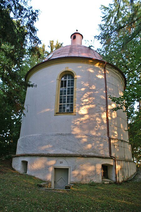 Bidingen Weiler Kalvarienbergkapelle v N 02