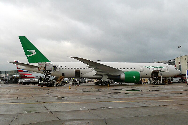 File:Boeing 777-200LR (Turkmenistan AL) EZ-A779 LHR (16412649655).jpg