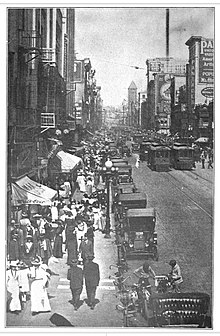 Broadway and Seventh, looking north (1914) Broadway and Seventh looking north 1914.jpg