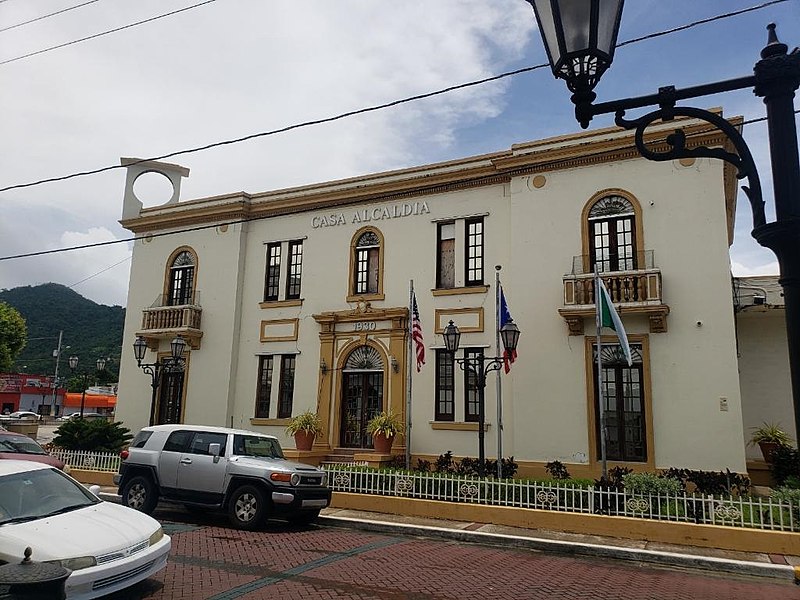 File:Casa Alcaldía in Maunaba barrio-pueblo, Puerto Rico.jpg