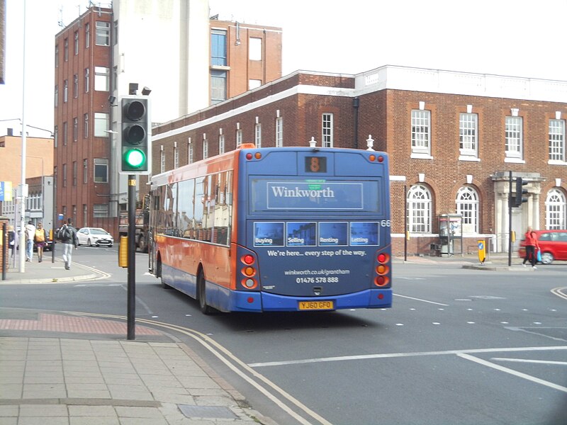 File:Centrebus 661 (YJ60 GFO) - (2).jpg