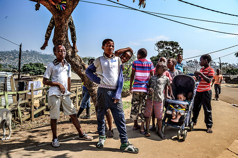 File:Children of Inanda.jpg