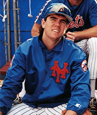 <span class="mw-page-title-main">Chris Donnels</span> American baseball player (born 1966)