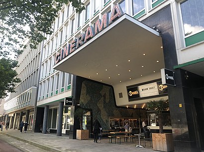 How to get to Cinerama Filmtheater with public transit - About the place